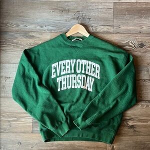 Every Other Thursday Green Crewneck Sweater Size Small